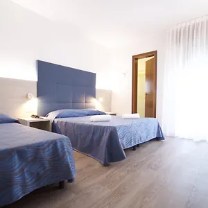 *** Hotel Serenella Italia